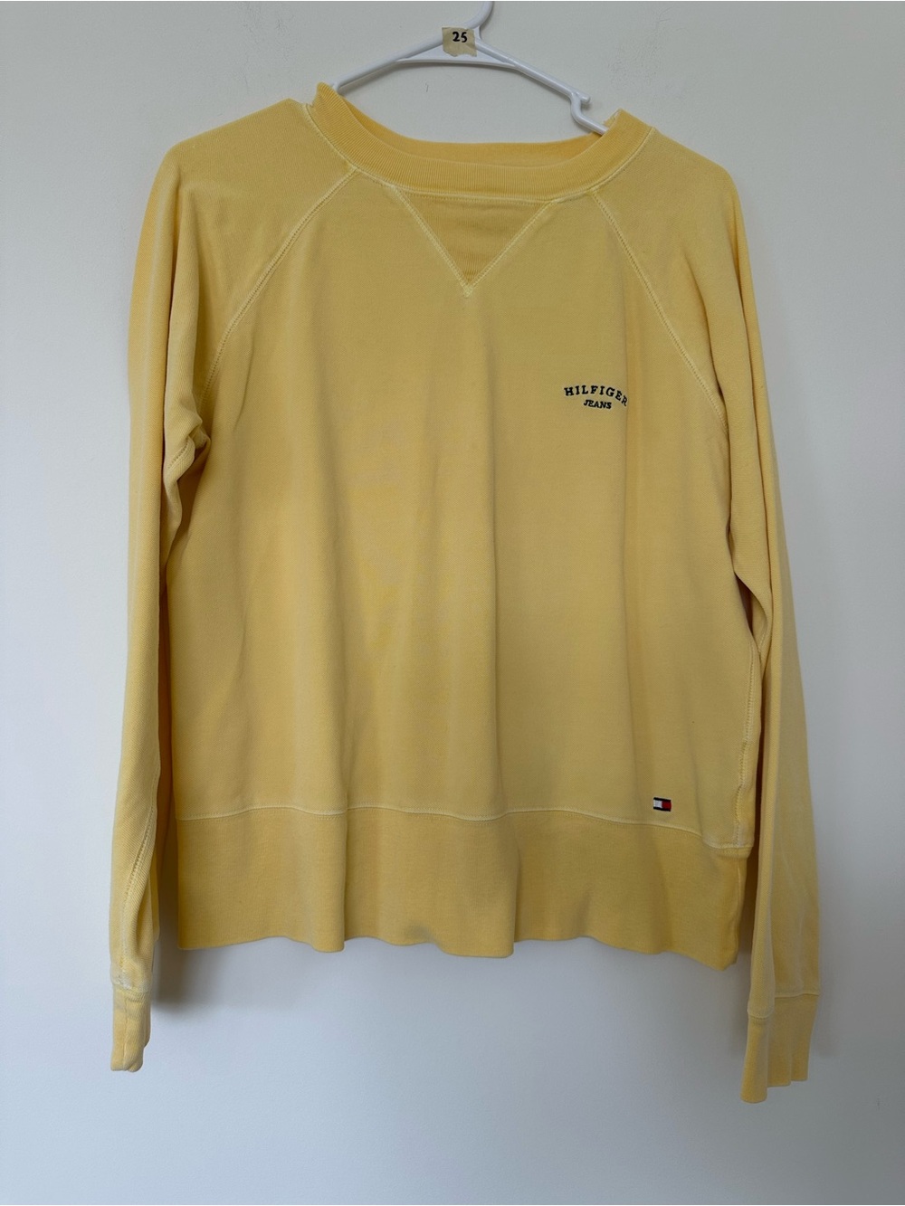 VTG Tommy Hilfiger Small Embroidered Butter Yellow Crewneck Sweatshirt Preppy
